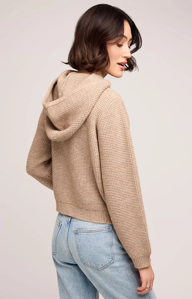 Jessica Pullover